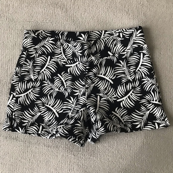 OLD NAVY Shorts Black & White Palm Girl Gap - Picture 2 of 7